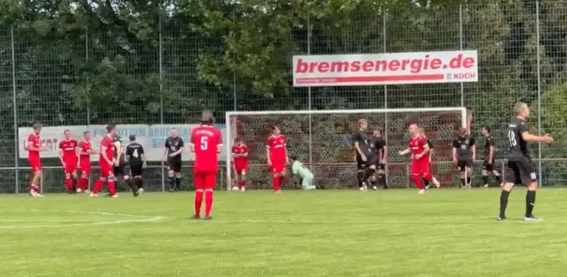 Freistoß Fabio Zindl zum 1:2